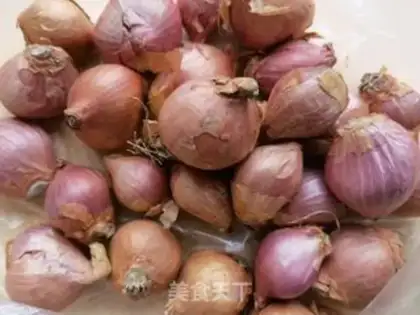 Make Onion oil step 0