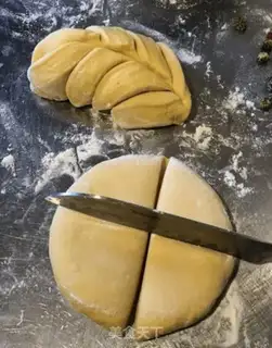 Make Pumpkin buns step 7