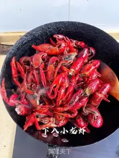 Make Spicy lobster step 10