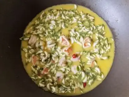 Make Shrimp and eggs step 7