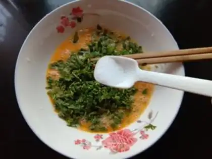 Make Spicy eggs step 3