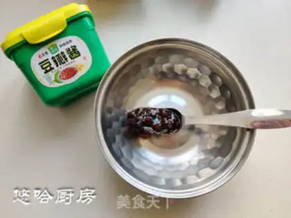 Make Soy fried eggs step 2