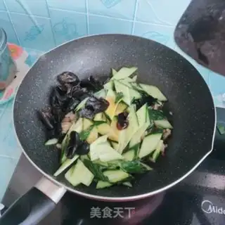 Make Chicken cucumber step 6