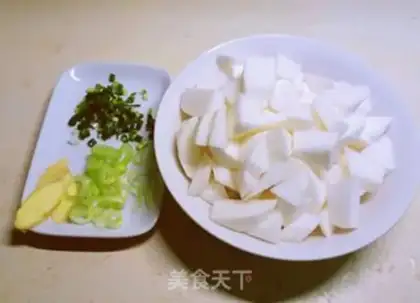 Make Red burning radish step 1