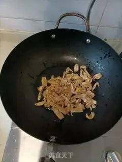 Make Ink-fish peanut porridge step 5