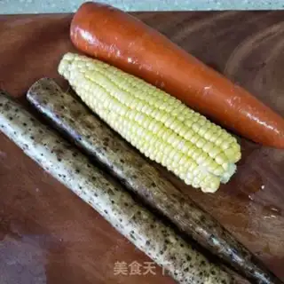 Make Corn meds, corn carrot, pigbone soup step 2