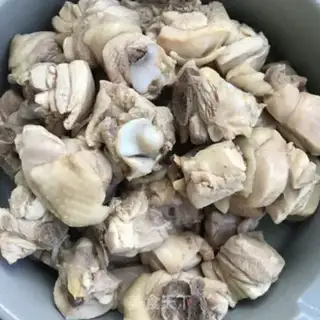 Make Spicy chicken and potatoes step 3