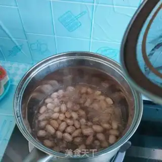 Make Peanut rice for pickles step 1