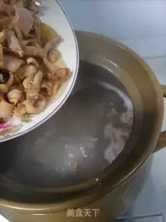 Make Ink-fish peanut porridge step 7