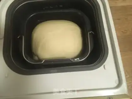 Make Bread machine white toast step 3