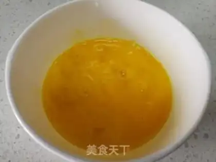 Make Quisine fried eggs step 2