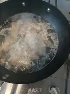 Make Twin pepper fried ribs step 0
