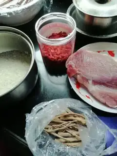 Make The party members have porridge step 0
