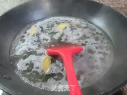 Make Cream shrimp snails step 4
