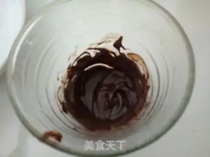 Make Strawberry chocolate step 1