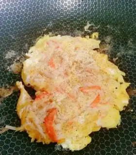 Make Crab willow roller. Open sandwich step 2