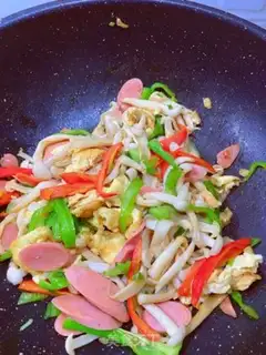 Make Seafood mushroom fried eggs step 5