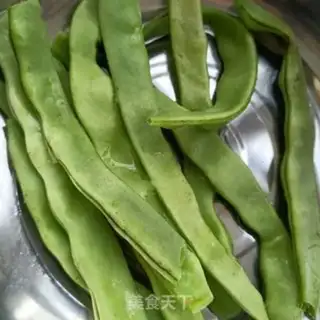 Make Meatloaf with beans step 0