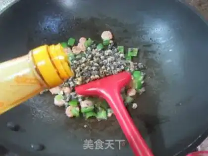 Make Cream shrimp snails step 7