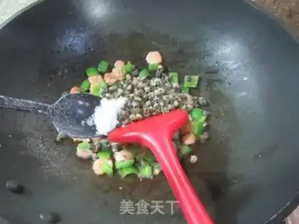 Make Cream shrimp snails step 9