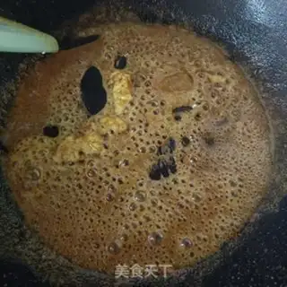 Make Lettuce curry fried rice step 3