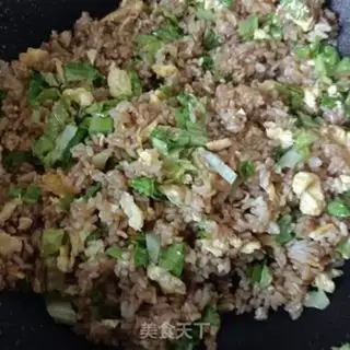 Make Lettuce curry fried rice step 8
