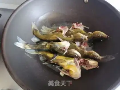 Make Red-hot stingfish step 3