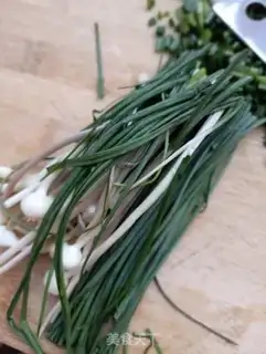 Make All-white omelette step 1