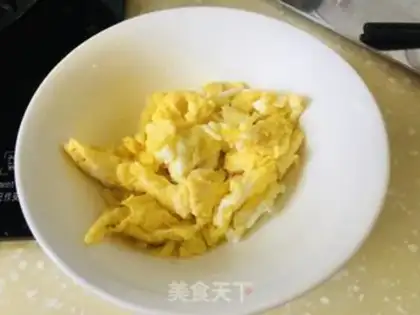 Make Tomato egg paste step 4
