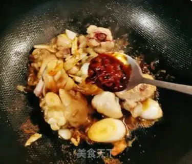 Make Chicken leg and mushroom potatoes step 6