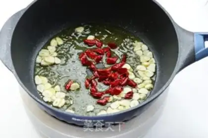 Make Tapas Spanish garlic shrimp step 7