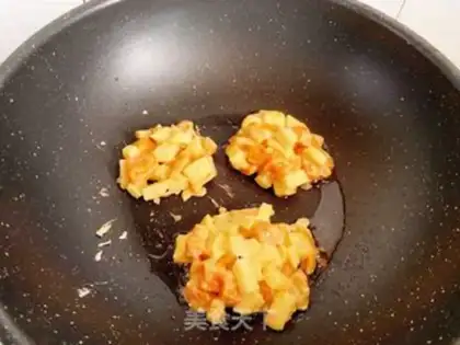 Make Apple-fruit step 6