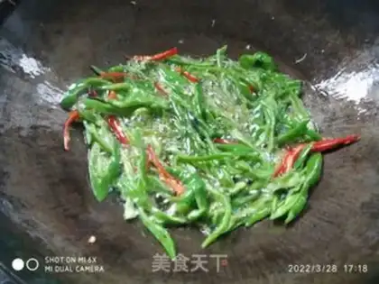 Make Spicy white step 5