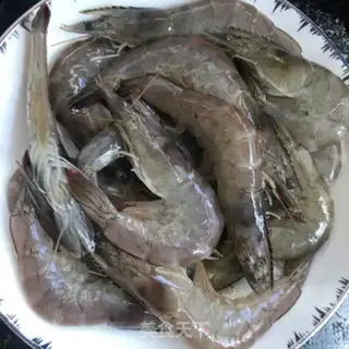 Make Shrimp salad step 1