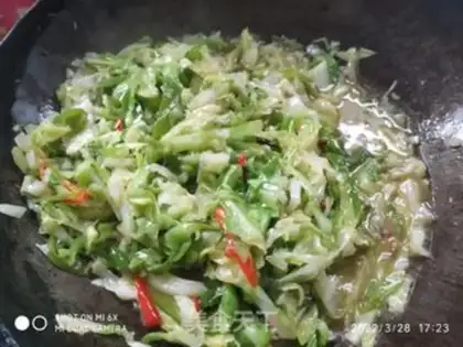 Make Spicy white step 8