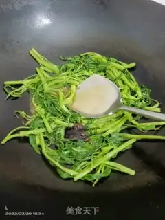 Make Clean up the white cabbage step 4