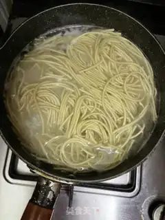 Make Fast dry noodles step 3