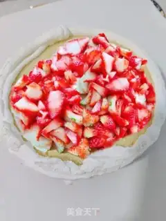 Make Strawberry cream birthday cake step 24
