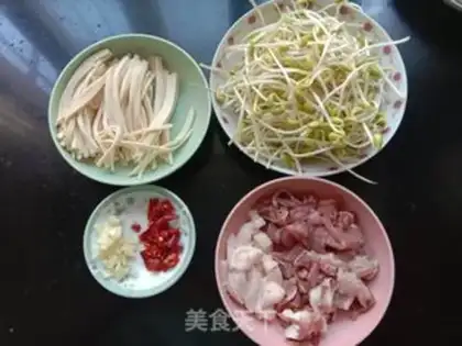 Make A thousand bean sprouts step 0