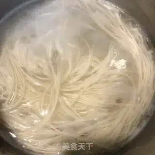 Make Spaghetti noodles step 16