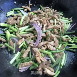 Make Garlic fried meat step 6