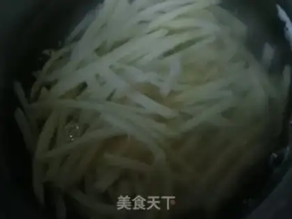 Make Frozen potatoes step 0