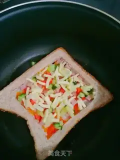 Make Egg cheese sandwich step 5