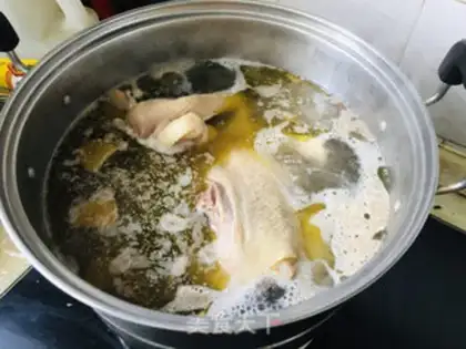 Make Chicken soup and bamboo step 1