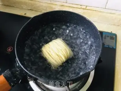 Make Chicken soup and bamboo step 2