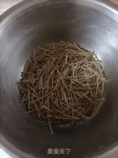 Make Plum sprouts step 1