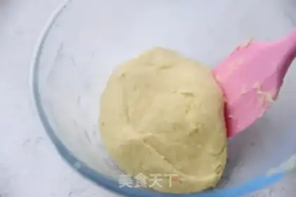 Make A thousand layers of almond bread step 3