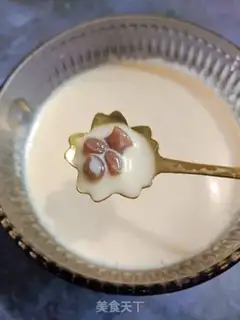 Make Caramel milk tea step 7