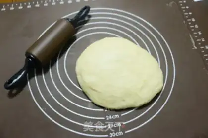 Make A thousand layers of almond bread step 7