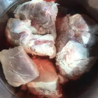 Make Spicy powdered beef step 0